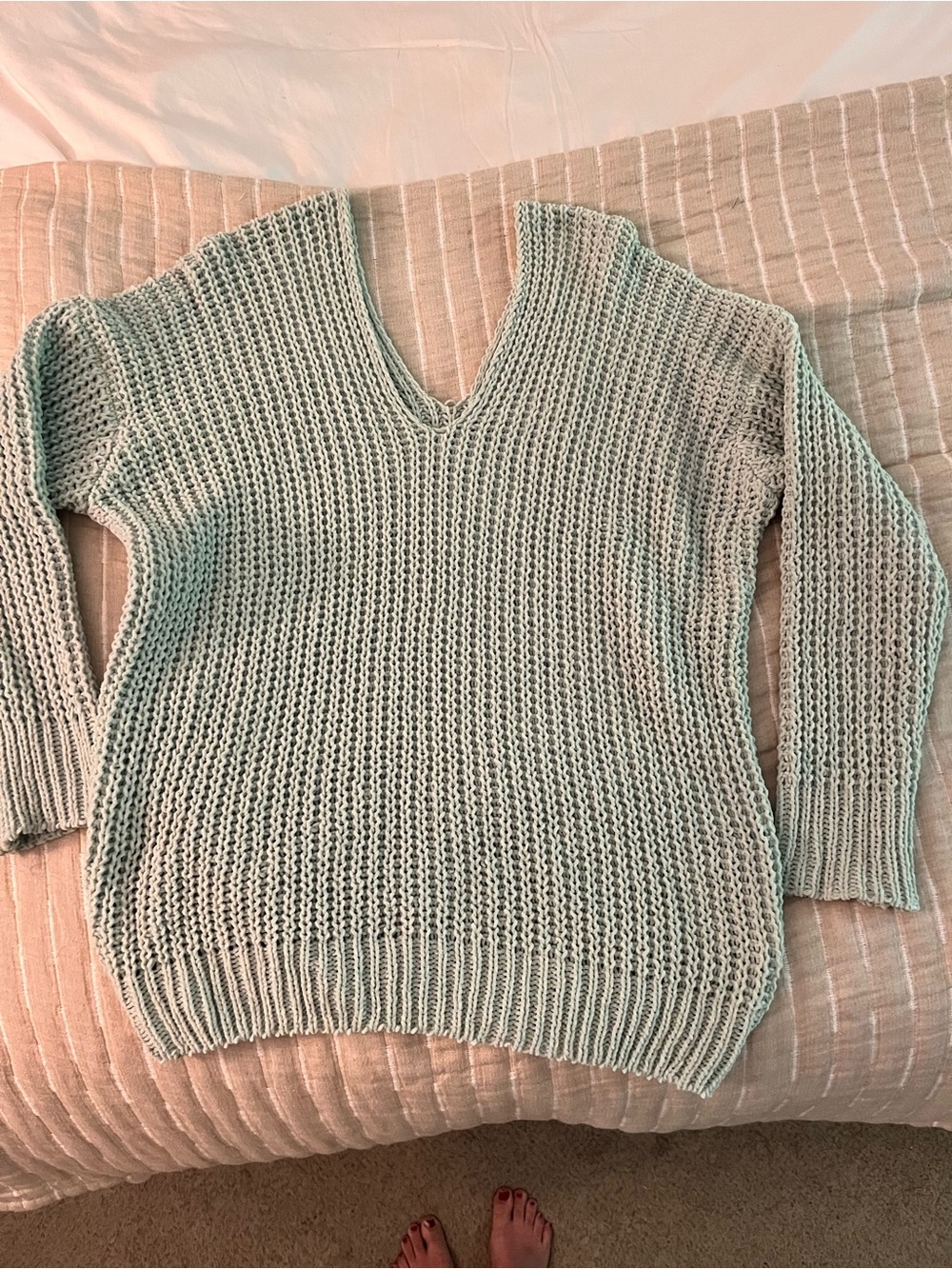 superdown Mint Green V-Neck Chunky Knit Sweater